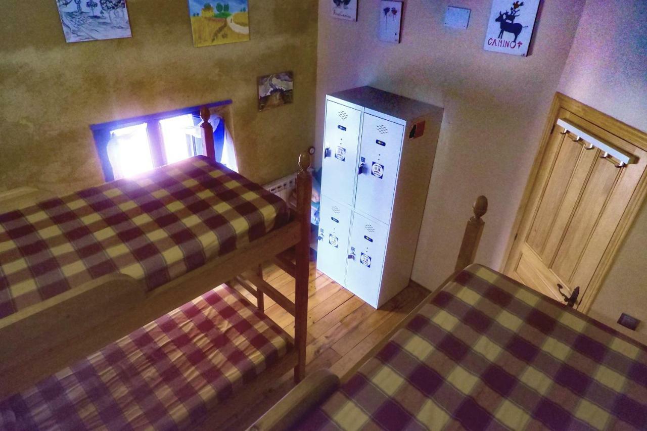 Albergue de Peregrinos-San Miguel Hospital de Órbigo Extérieur photo