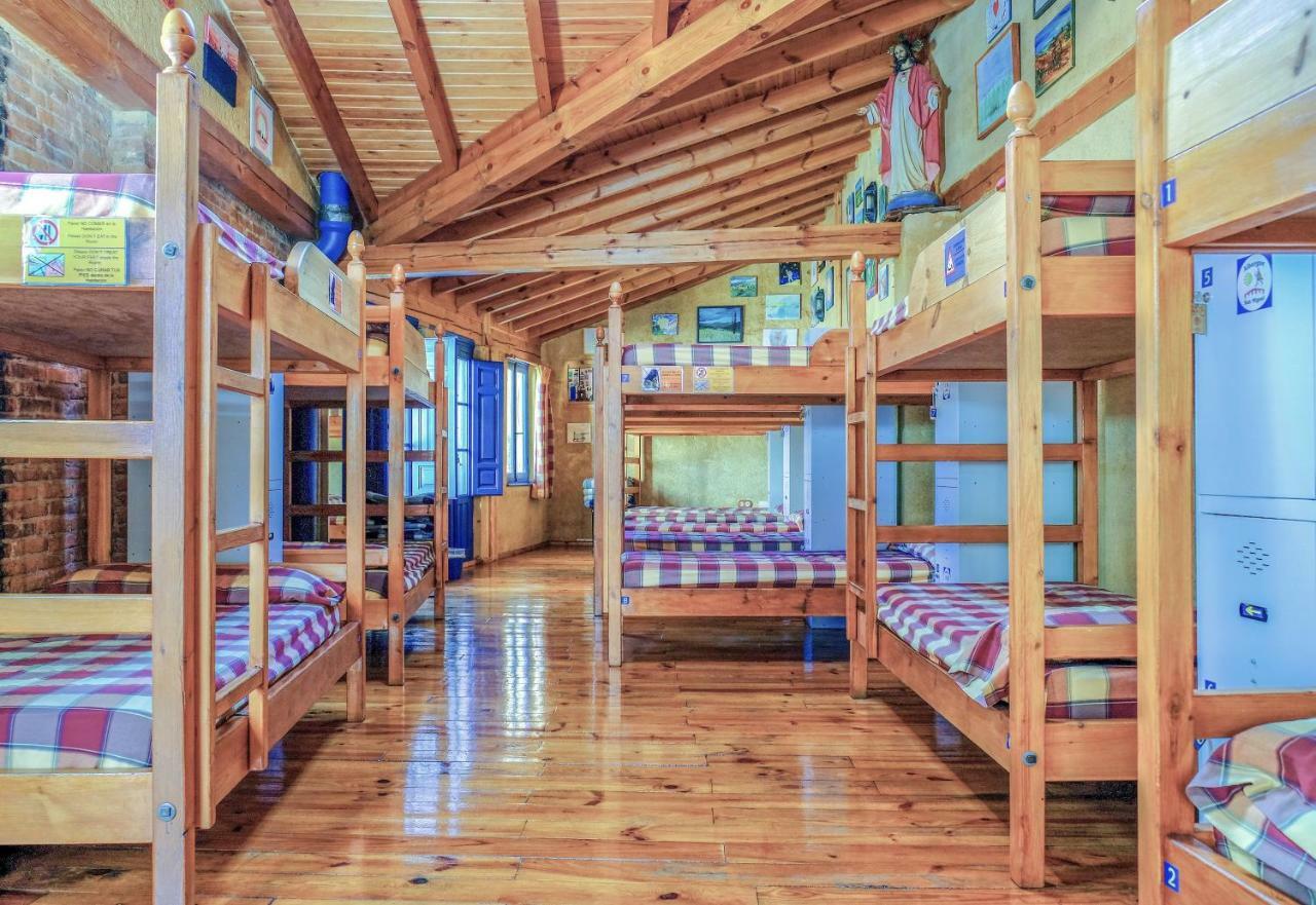 Albergue de Peregrinos-San Miguel Hospital de Órbigo Extérieur photo